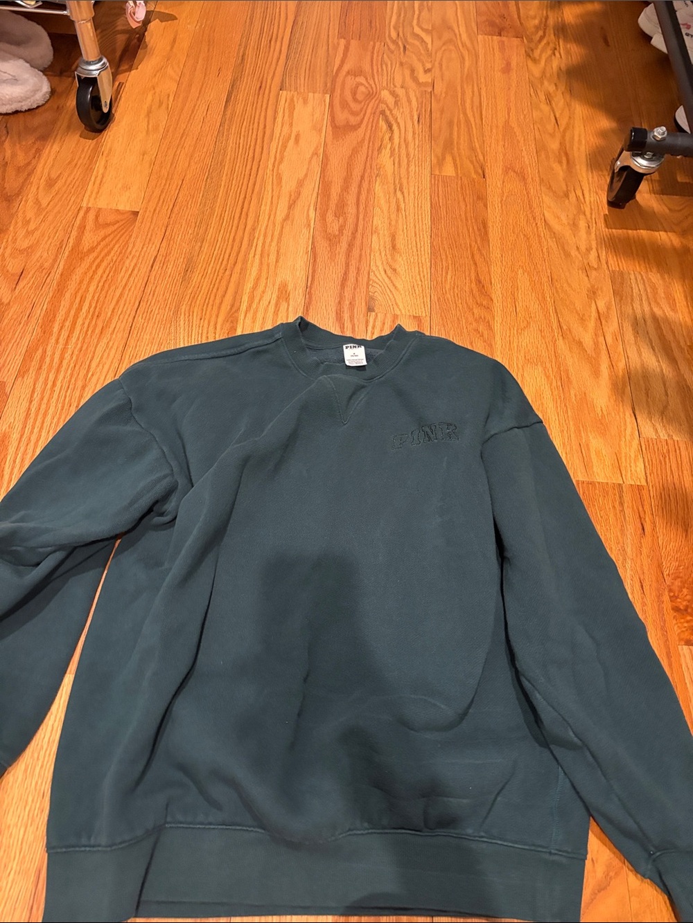 Green pink crew neck sweatshirt